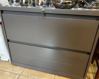 New 2 Drawer File Cabinet