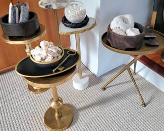 The cutest drink tables!