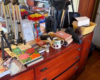 Camera Stands Vintage Dresser 