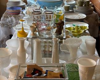 Milk Glass , vintage matches 