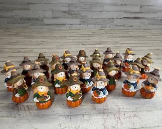 R Lot #135 Fall Harvest Scarecrow Figurines Pumpkin Decor Set Lot of 24 Resin