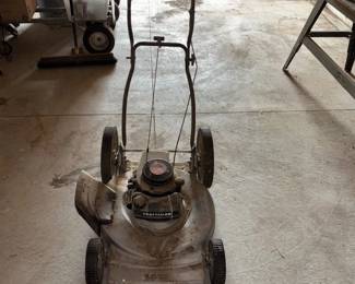 J Lot #145 Craftsman 4.0HP 22” Gas Push Lawn Mower Pull-Lite Starter Yard Machine Needs Clean