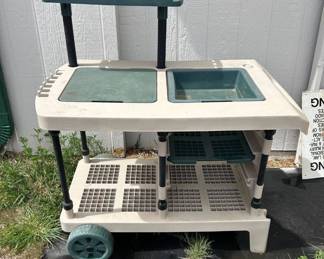 J Lot #230 Vintage Texaco Gasoline Filling Station Tin Sign 11.5" Round Colorado Gas & Oil