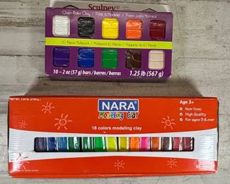 R Lot #143 Sculpey III Oven Bake Clay 10pc & NARA Modeling Clay 18 Colors Lot Non Toxic Craft Kids
