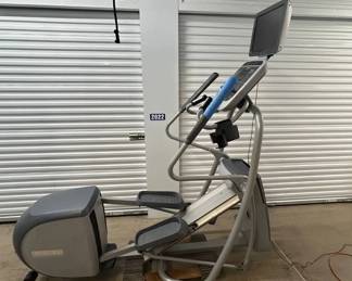 Lot #192 Precor EFX 576i Elliptical Fitness Crosstrainer Commercial Grade Gym Equipment