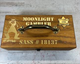 Lot #124 Moonlight Gambler SASS #18137 Wooden Ammo Box Buffalo Bills 1998 1999 Badges Western Case