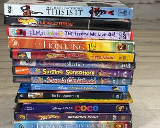 R Lot #126 Mixed DVD Lot Disney Pixar Kids Movies Lion King Coco Dora Hot Wheels Elmo 14 Disc Bundle