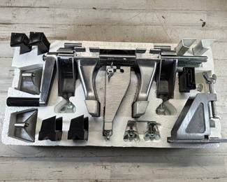 B Lot #173 GripMaster Portable All Purpose Clamping System Clark National In Box