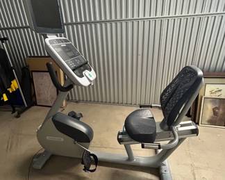 Lot #191 Precor Recumbent Exercise Bike with Screen Console Commercial Grade Fitness Equipment
