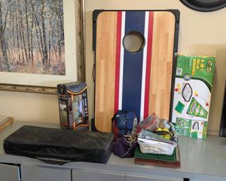 Outdoor games, corn hole, horse shoes, golf practice net