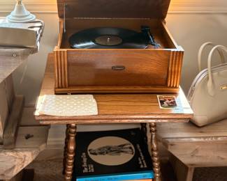 Record player and nightstand 