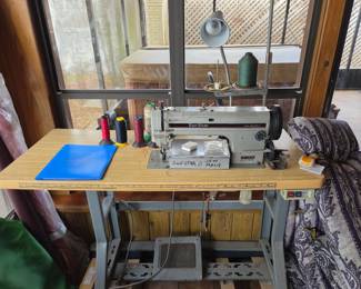 Sun Star professional sewing machine