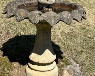 Bird bath. Figure not included