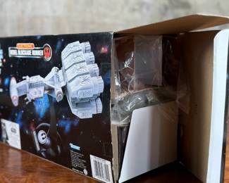 STAR WARS COLLECTOR FLEET ELECTRONIC REBEL BLOCKADE RUNNER