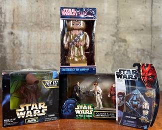 STAR WARS FIGURES AND COLLECTIBLES IN ORIGINAL PACKAGING