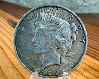 1922-D PEACE DOLLAR