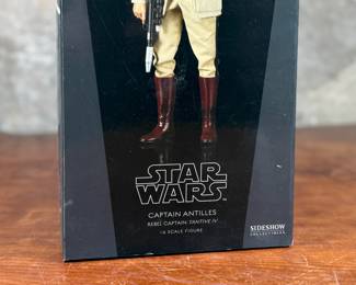 SIDESHOW COLLECTIBLES STAR WARS CAPTAIN ANTILLES FIGURE