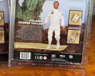 PLANET OF THE APES NECA COLONEL GEORGE TAYLOR ACTION FIGURES (SET OF 2)