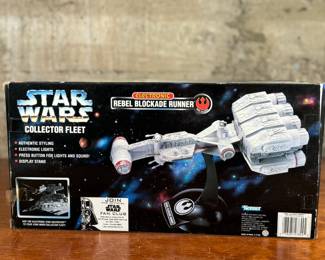 STAR WARS COLLECTOR FLEET ELECTRONIC REBEL BLOCKADE RUNNER