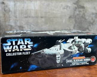 STAR WARS COLLECTOR FLEET ELECTRONIC REBEL BLOCKADE RUNNER