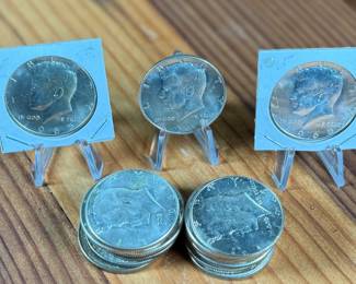 This lot features seventeen (17) 40% silver Kennedy half dollars.