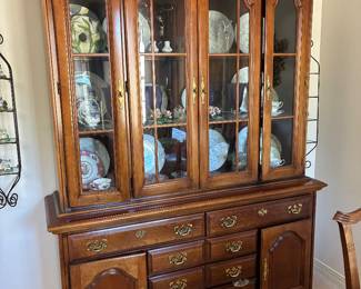 7 395.00 Dixie furniture china cabinet 60"Wx18Dx82H