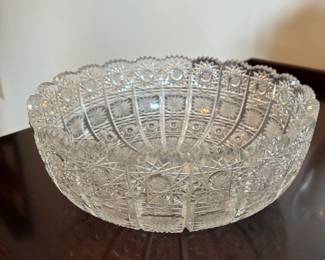 50 48.00 Cut crystal Queen Lace The Crowns Jewels of Cristal