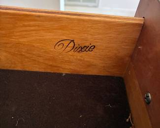 7 395.00 Dixie furniture china cabinet 60"Wx18Dx82H