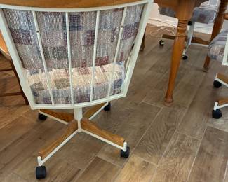 30 $40 each Each chairs (3 available)