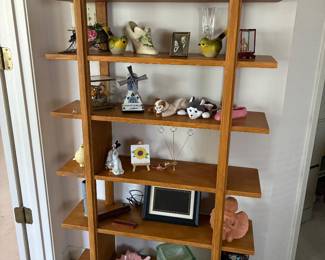 27 80.00 Wood six shelves 32Wx9Dx52H