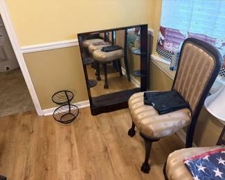 Mahogany Mirrored hanging display cabinet