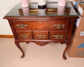 Side table with drawers