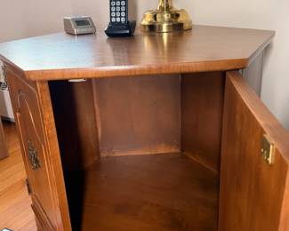 Hexagon table with storage