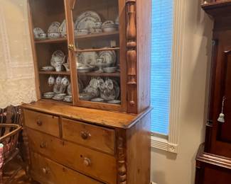 Side view of cupboard