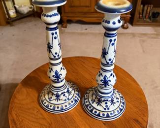 Blue/white candlestick pair