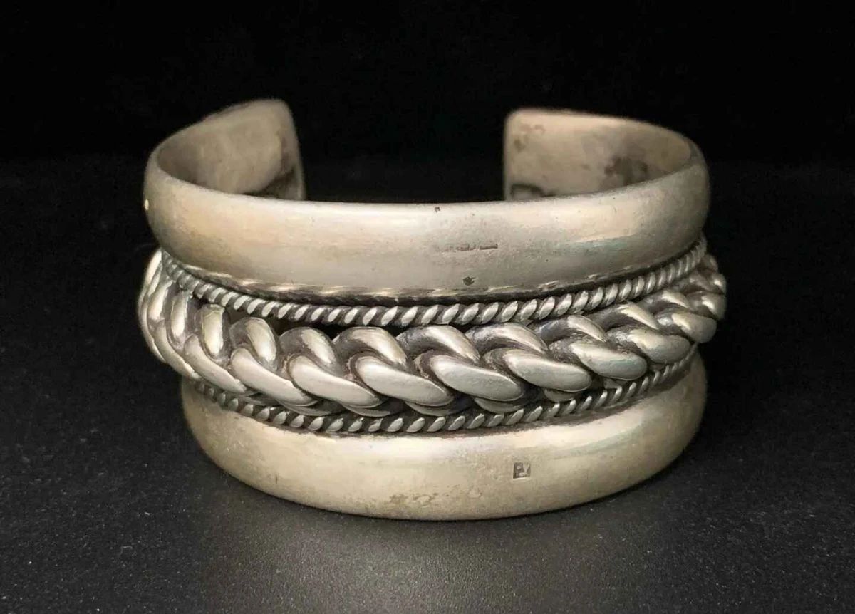 CT294VVintage Egyptian 925 Cuff Bracelet