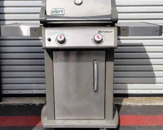 JD118Weber Spirit Grill