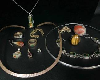 KN314Neat Jewelry No Markings Mystery Lot