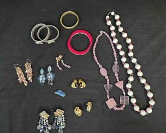 KS108Costume jewelry