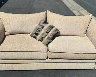 CT469RCouch queen size pullout air mattress Bed