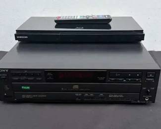 JD147Sony CD Changer DVD Player
