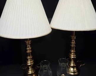 JD115Vintage Brass Lamps And Candleholders