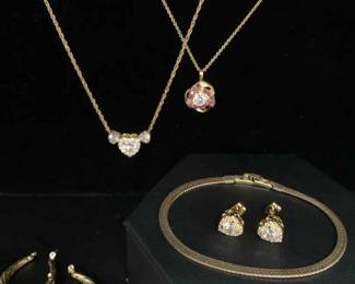 JD156Costume Jewelry Heart Set