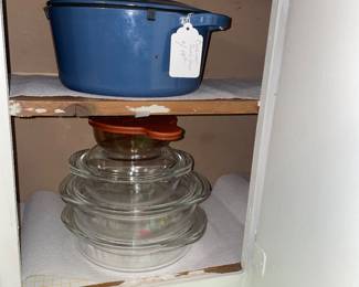 Cuisinart enameled Dutch Oven, Pyrex Baking Dishes w/lids