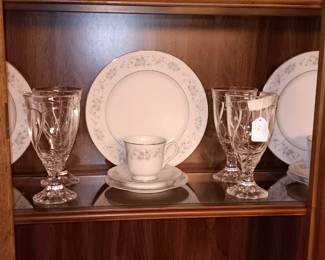 Carlton China/ Corsage 45pcs