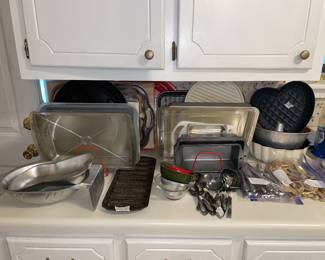  Baking Pans, Loaf pans, cake pans, Flatware