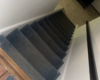 More STAIRS... you better wear your sneakers!!!