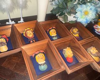 Scared looking Toby replicas