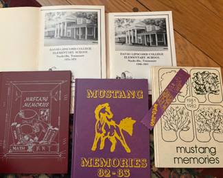 David Lipscomp Elementary and Middle School Yearbooks