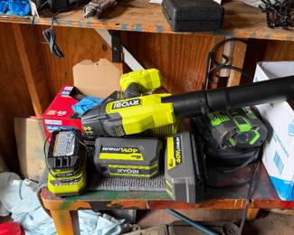 Ryobi Set of outdoor tools